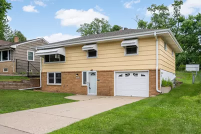 1218 Kent Street N, Saint Paul, MN 55117 - Photo 7