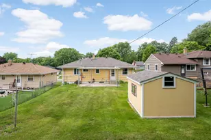 1218 Kent St N, Saint Paul, MN 55117 - Photo 35