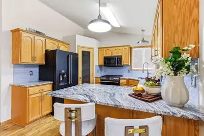 544 Maple Knoll Way NW, Saint Michael, MN 55376 - Photo 9