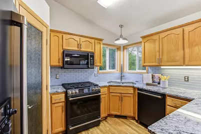 544 Maple Knoll Way NW, Saint Michael, MN 55376 - Photo 11