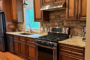 3335 Victoria St N, Shoreview, MN 55126 - Photo 5