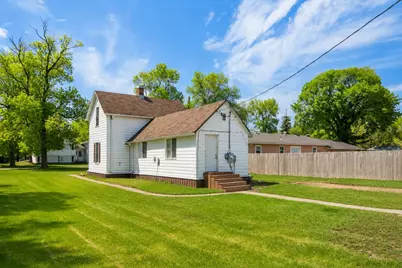 20 5th Avenue SE, Mayville, ND 58257 - Photo 3