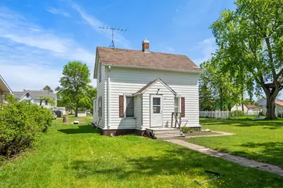 20 5th Avenue SE, Mayville, ND 58257 - Photo 1