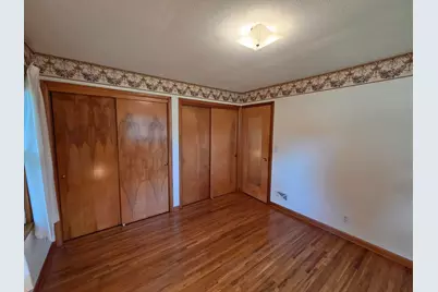 2202 Windsor Road, Albert Lea, MN 56007 - Photo 15