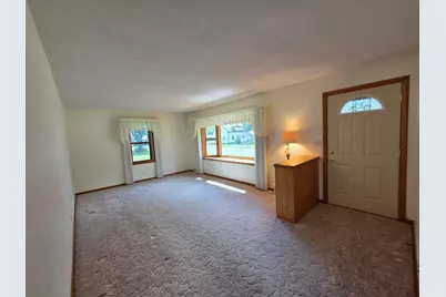 2202 Windsor Road, Albert Lea, MN 56007 - Photo 11