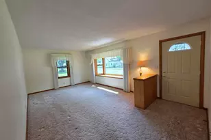 2202 Windsor Rd, Albert Lea, MN 56007 - Photo 11