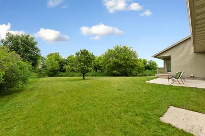 1555 Greenleaf Road, Owatonna, MN 55060 - Photo 5