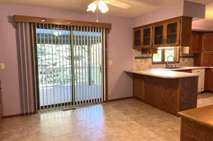 1570 Meadowlark Ln, Fairmont, MN 56031 - Photo 3