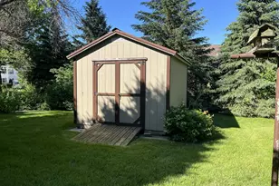 1570 Meadowlark Ln, Fairmont, MN 56031 - Photo 9