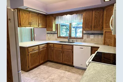 1570 Meadowlark Lane, Fairmont, MN 56031 - Photo 5