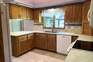 1570 Meadowlark Ln, Fairmont, MN 56031 - Photo 5