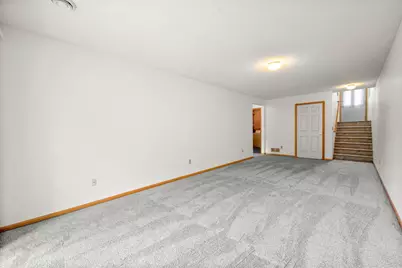 9761 Zinnia Lane N, Maple Grove, MN 55369 - Photo 11