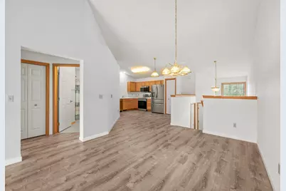 9761 Zinnia Lane N, Maple Grove, MN 55369 - Photo 3