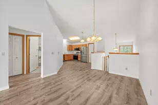 9761 Zinnia Ln N, Maple Grove, MN 55369 - Photo 3