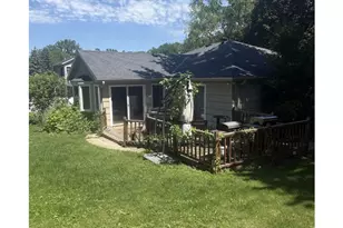 6208 Hillside Rd, Edina, MN 55436 - Photo 3