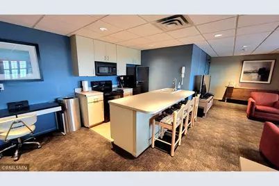 410 Groveland Avenue #202, Minneapolis, MN 55403 - Photo 11