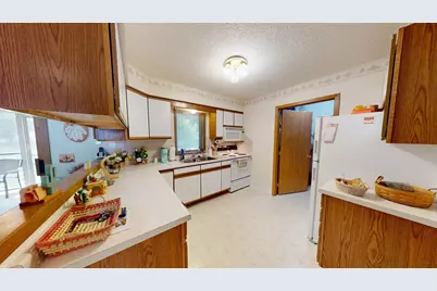 1845 Greenwood Drive, Albert Lea, MN 56007 - Photo 7