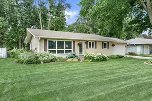 576 Phelps St, Owatonna, MN 55060 - Photo 47