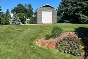 3660 8th St NE, Willmar, MN 56201 - Photo 7
