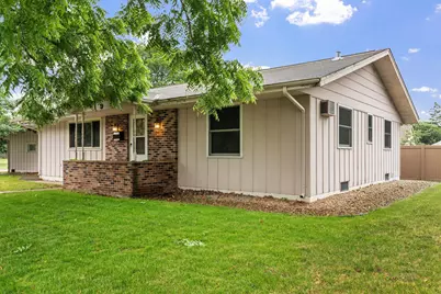 9 6th Avenue NE, Osseo, MN 55369 - Photo 45