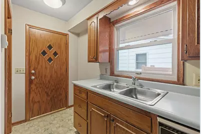 9 6th Avenue NE, Osseo, MN 55369 - Photo 27