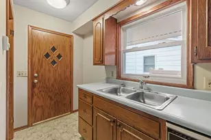 9 6th Ave NE, Osseo, MN 55369 - Photo 27
