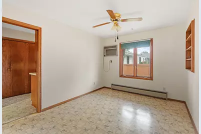 9 6th Avenue NE, Osseo, MN 55369 - Photo 5