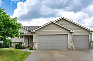 807 23rd St Cir NE, Kasson, MN 55944 - Photo 3