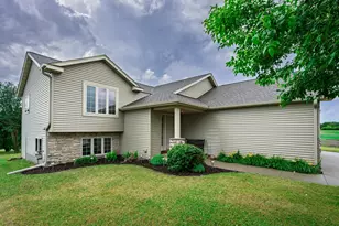 807 23rd St Cir NE, Kasson, MN 55944 - Photo 1