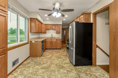 8820 Monroe Street NE, Blaine, MN 55434 - Photo 9
