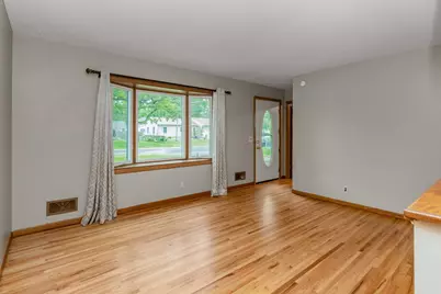 8820 Monroe Street NE, Blaine, MN 55434 - Photo 5