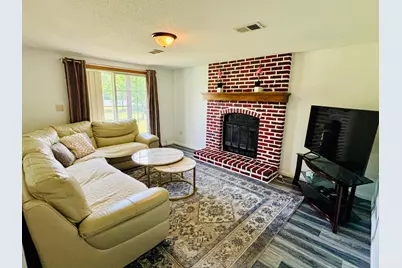 821 Clover Leaf Parkway NE, Blaine, MN 55434 - Photo 19