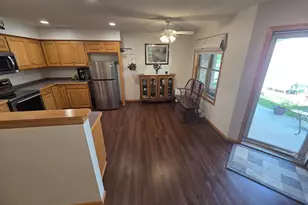 370 Pike Ct, Winsted, MN 55395 - Photo 9