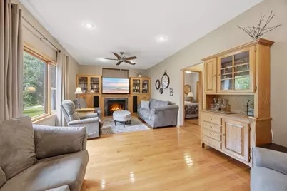 1124 Garden Brook Drive, Sauk Rapids, MN 56379 - Photo 5