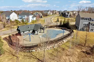 5545 Garland Ln N, Plymouth, MN 55446 - Photo 59