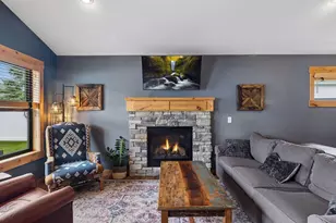3188 Newcastle Dr, River Falls, WI 54022 - Photo 11