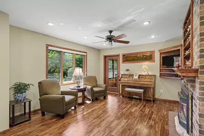 7016 Beacon Circle, Eden Prairie, MN 55346 - Photo 5