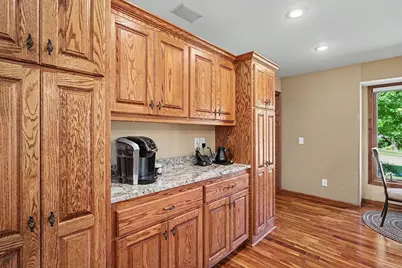 7016 Beacon Circle, Eden Prairie, MN 55346 - Photo 13