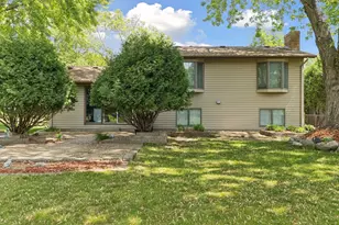 9791 Ives Ln N, Maple Grove, MN 55369 - Photo 3