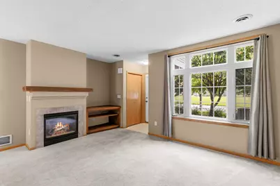 479 Aqua Circle, Lino Lakes, MN 55014 - Photo 5