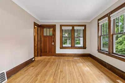 1310 Seminary Avenue, Saint Paul, MN 55104 - Photo 7