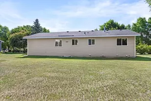 108 Crocus Ln, Monticello, MN 55362 - Photo 7