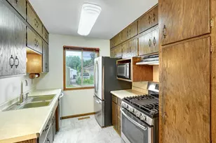 1625 McLean Ave, Saint Paul, MN 55106 - Photo 7