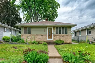 1625 McLean Ave, Saint Paul, MN 55106 - Photo 1
