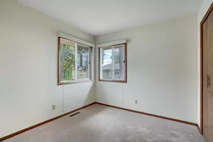 1625 McLean Ave, Saint Paul, MN 55106 - Photo 13