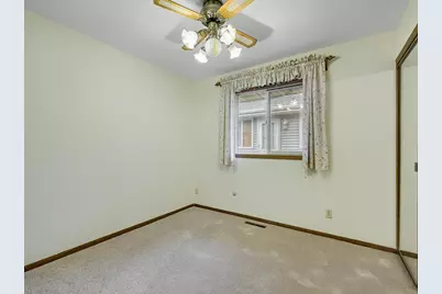 1625 McLean Avenue, Saint Paul, MN 55106 - Photo 11