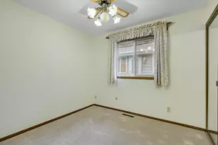 1625 McLean Ave, Saint Paul, MN 55106 - Photo 11