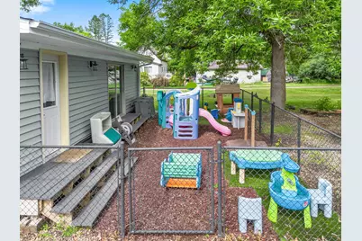 918 Maple Avenue E, Mora, MN 55051 - Photo 27