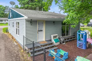 918 Maple Ave E, Mora, MN 55051 - Photo 29