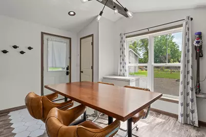 918 Maple Avenue E, Mora, MN 55051 - Photo 17